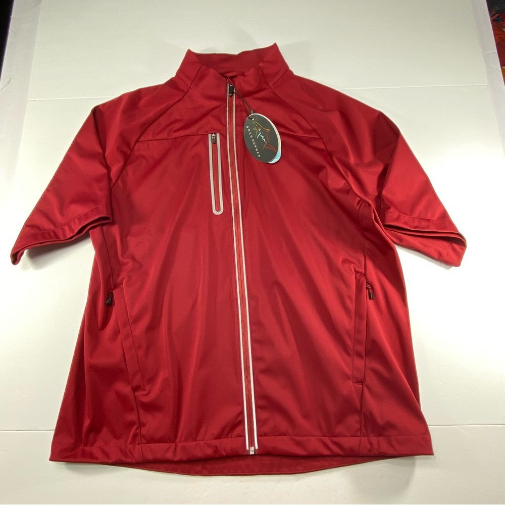 GREG NORMAN Weatherknite Rain Jacket Red Size: Medium Full Zip Golf NEW